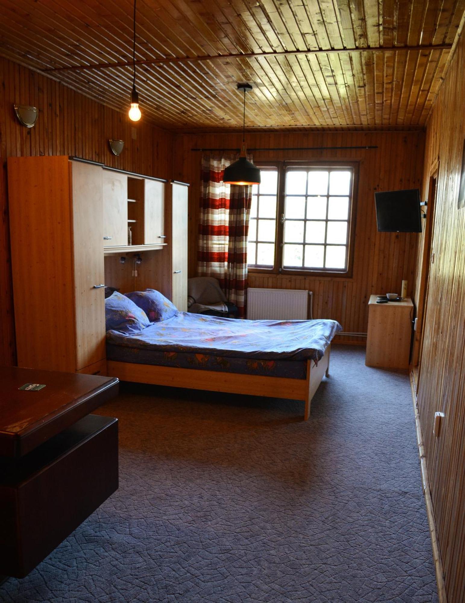 Grandpa'S Hidden Crib, 6 Bedroom, Pet Friendly Sinaia Exterior foto