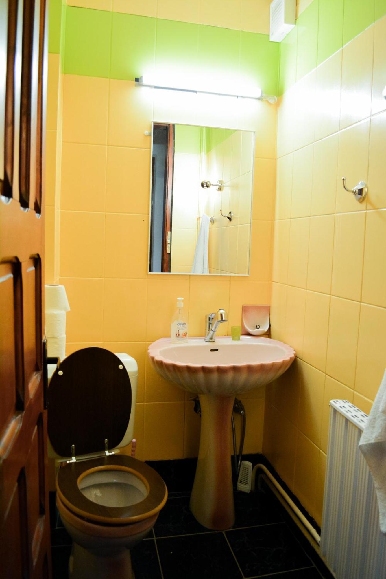 Grandpa'S Hidden Crib, 6 Bedroom, Pet Friendly Sinaia Exterior foto